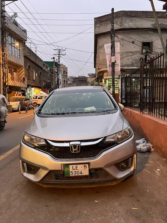Honda Fit 2017 for Sale in Lahore Image-1