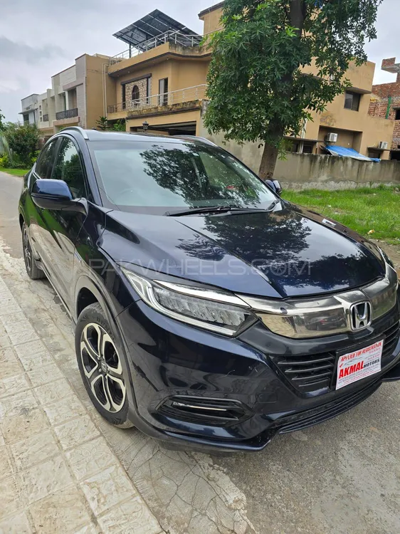 Honda Vezel 2019 for Sale in Lahore Image-1