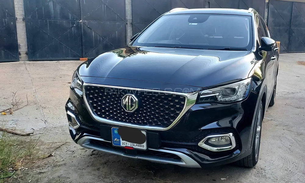 MG HS 2023 for Sale in Islamabad Image-1