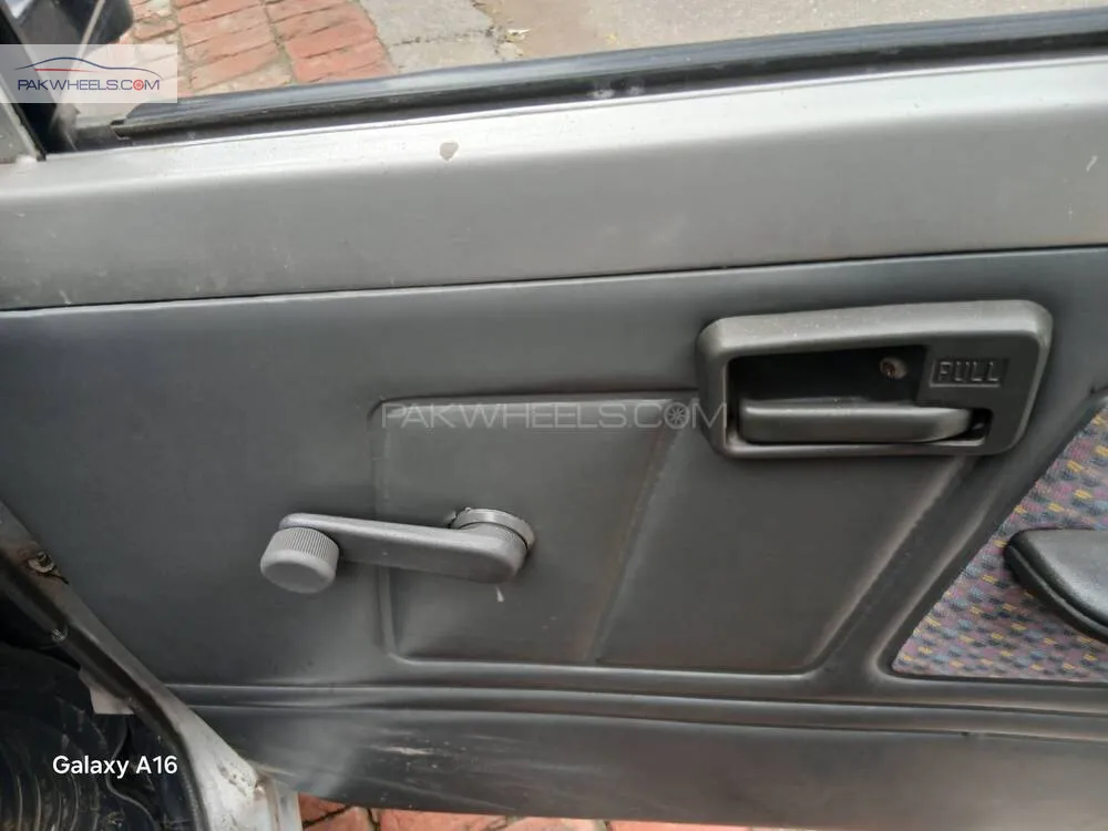Suzuki Mehran 2007 for Sale in Lahore Suzuki Mehran 2007 for Sale in Lahore Image-12