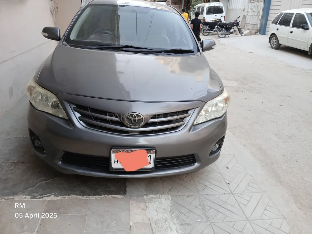 Toyota Corolla 2013 for Sale in Karachi Image-1