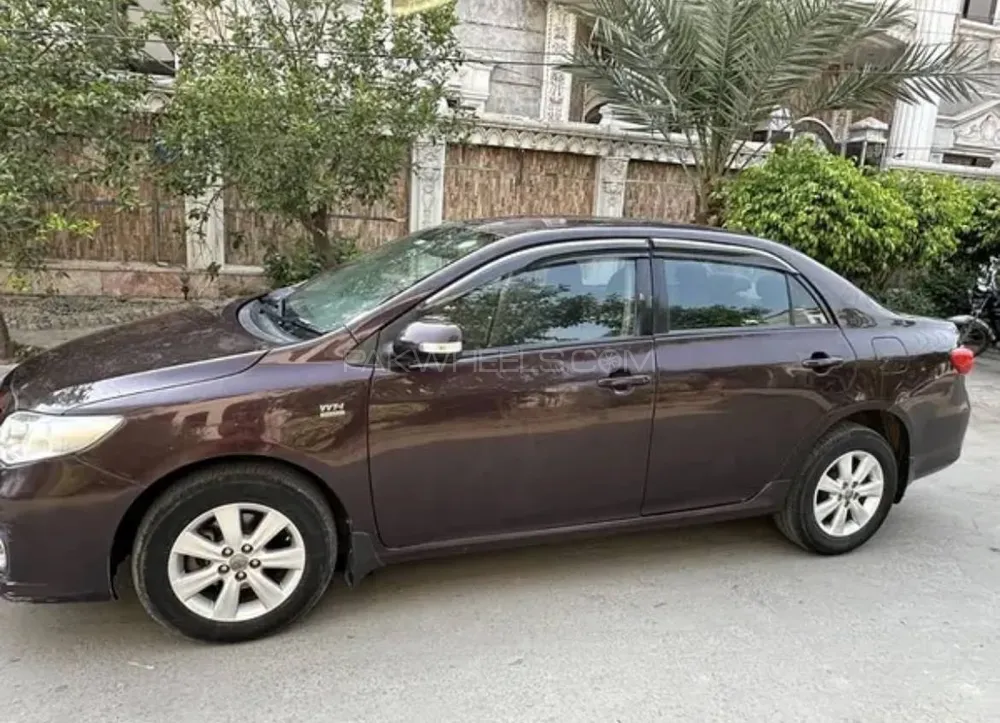 Toyota Corolla 2013 for Sale in Gujranwala Image-1