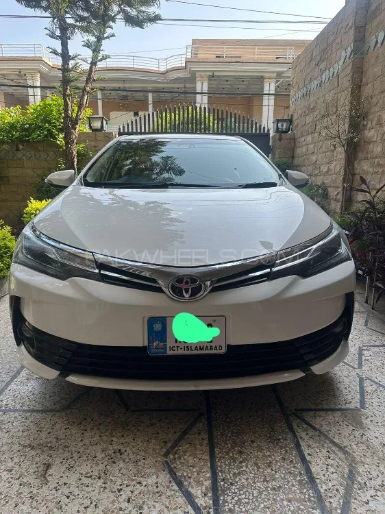 Toyota Corolla 2018 for Sale in Islamabad Image-1