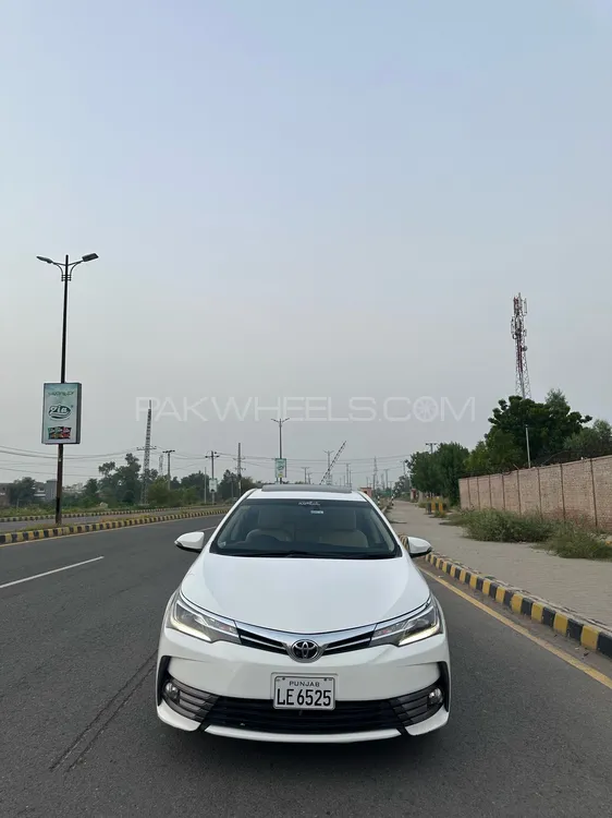 Toyota Corolla 2020 for Sale in Multan Image-1