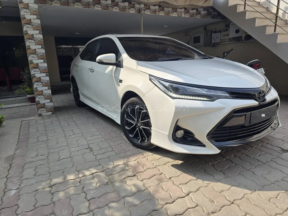 Toyota Corolla 2023 for Sale in D.G.Khan Image-1