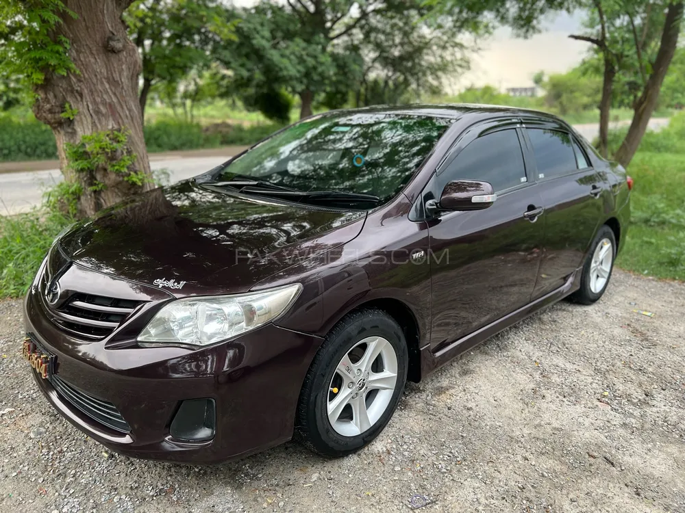 Toyota Corolla 2012 for Sale in Fateh Jang Image-1