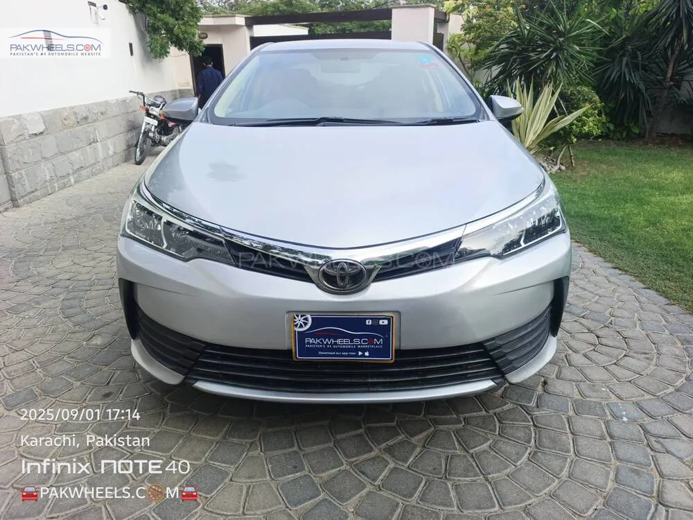 Toyota Corolla 2018 for Sale in Karachi Image-1