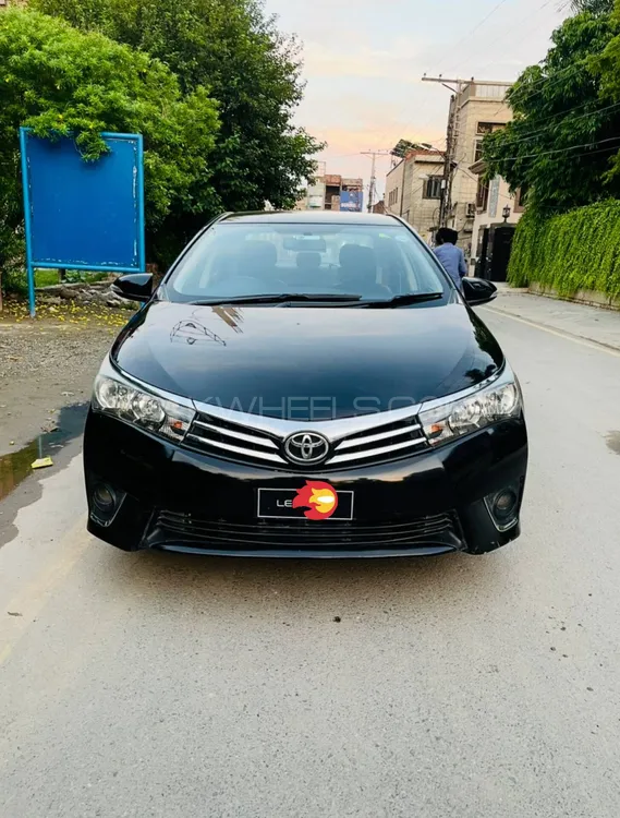 Toyota Corolla 2016 for Sale in Faisalabad Image-1
