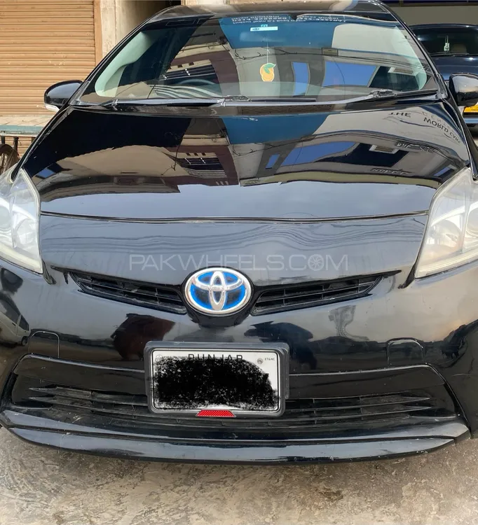 Toyota Prius 2012 for Sale in Okara Image-1