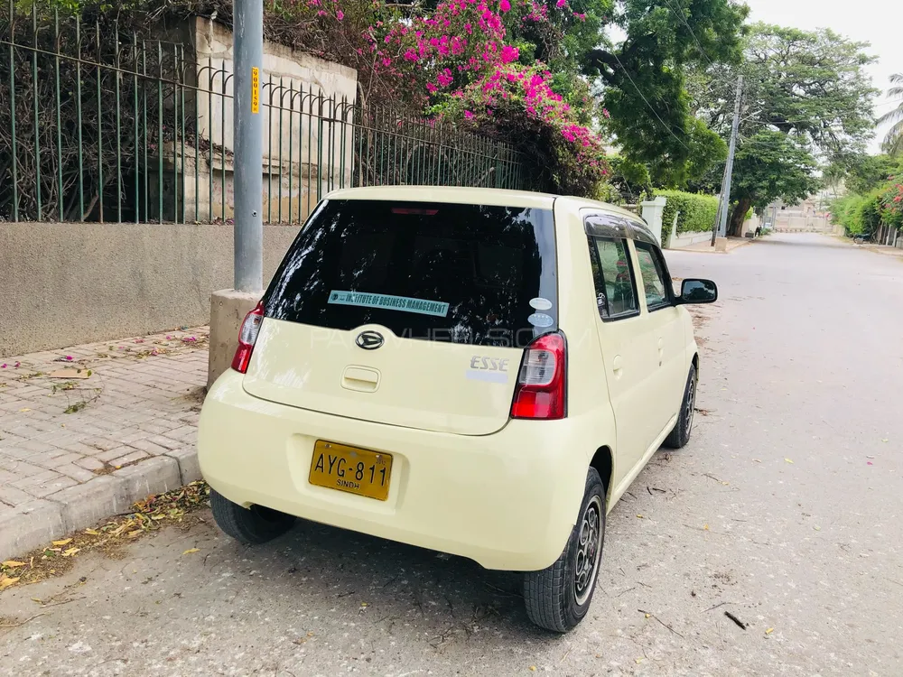 Daihatsu Esse 2007 for Sale in Karachi Image-1