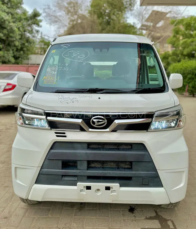 Daihatsu Hijet 2020 for Sale in Karachi Image-1
