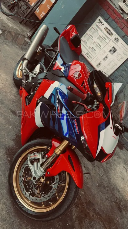 Honda CBR 1000RR 2025 for Sale Image-1
