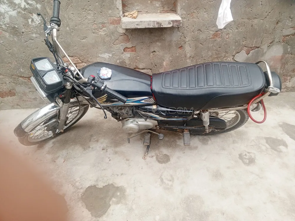 Honda CG 125 2011 for Sale Image-1
