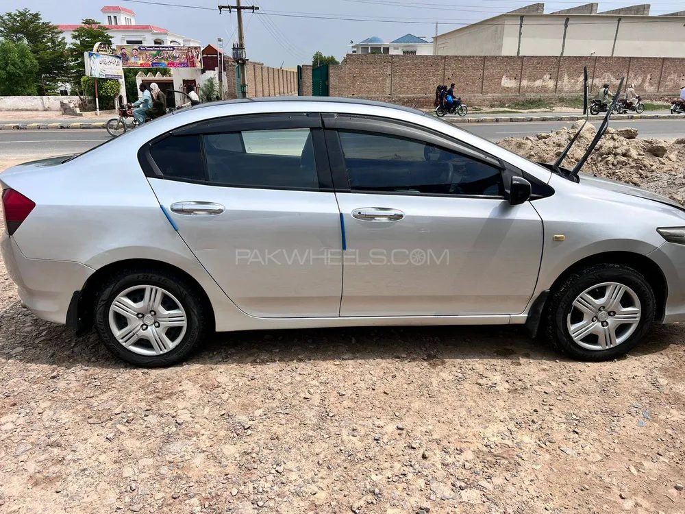Honda City 2011 for Sale in Bahawalpur Image-1