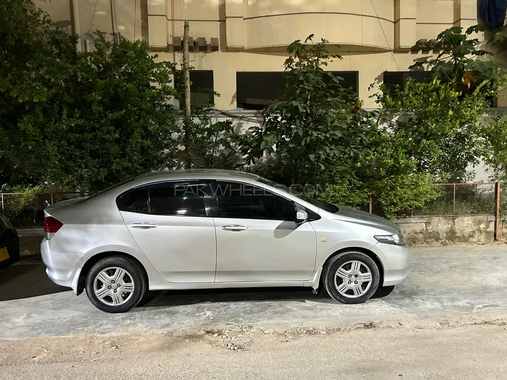 Honda City 2009 for Sale in Karachi Image-1