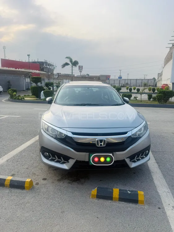 Honda Civic 2019 for Sale in Peshawar Image-1