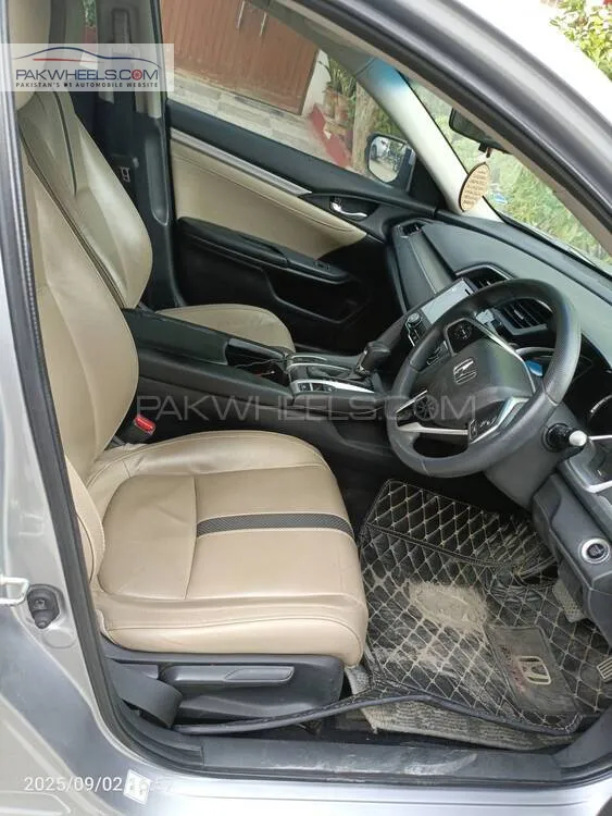ہونڈا سوک 2020 for Sale in کراچی ہونڈا سوک 2020 for Sale in کراچی Image-10