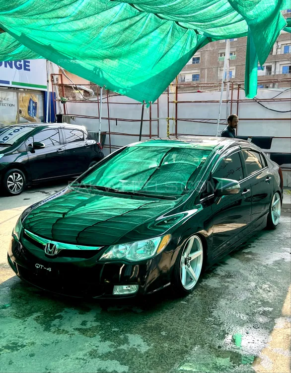 Honda Civic 2010 for Sale in Peshawar Image-1