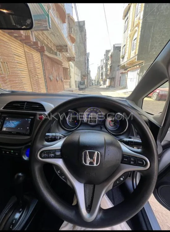 Honda Fit 2012 for Sale in Karachi Image-1