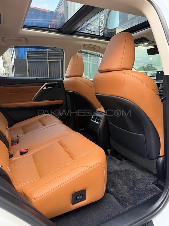 Lexus RX Series 2020 for Sale in Lahore Lexus RX Series 2020 for Sale in Lahore Image-8