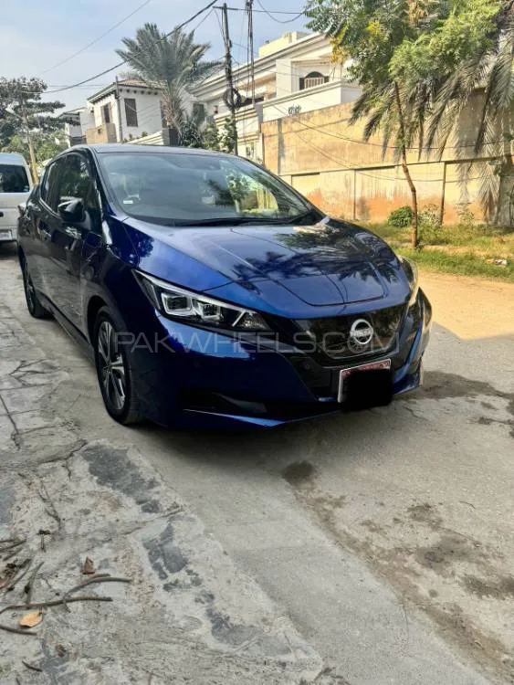 Nissan Leaf 2021 for Sale in Karachi Image-1