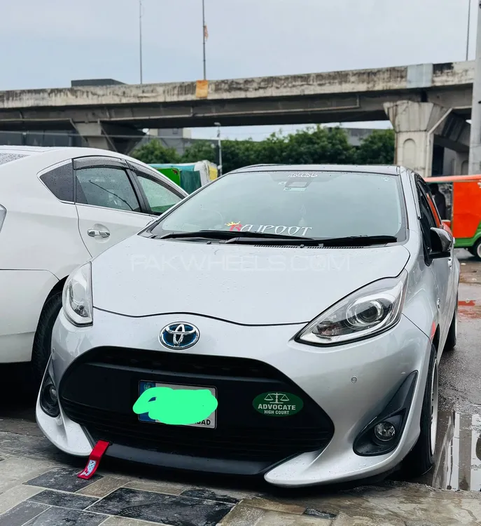 Toyota Aqua 2018 for Sale in Islamabad Image-1