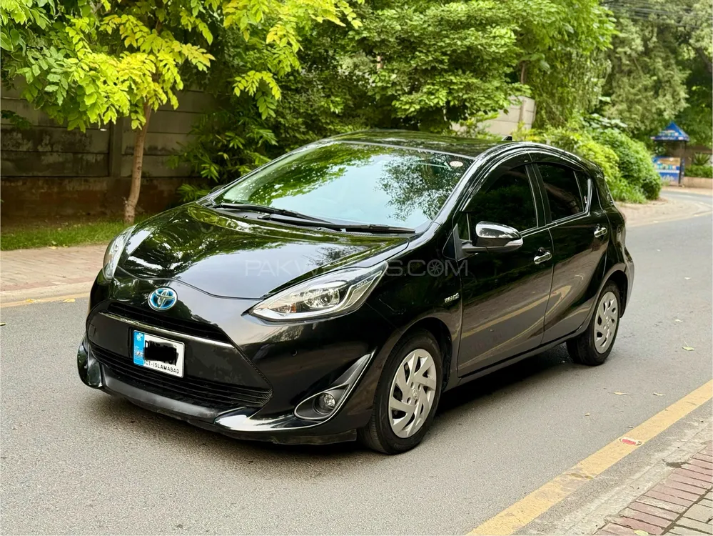 Toyota Aqua 2018 for Sale in Lahore Image-1
