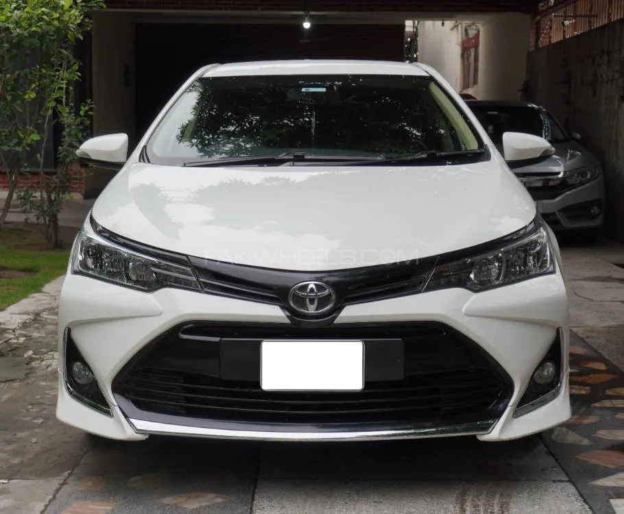Toyota Corolla 2018 for Sale in Lahore Image-1