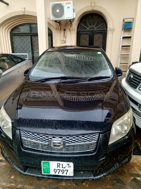 Toyota Corolla Axio 2007 for Sale in Multan Image-1