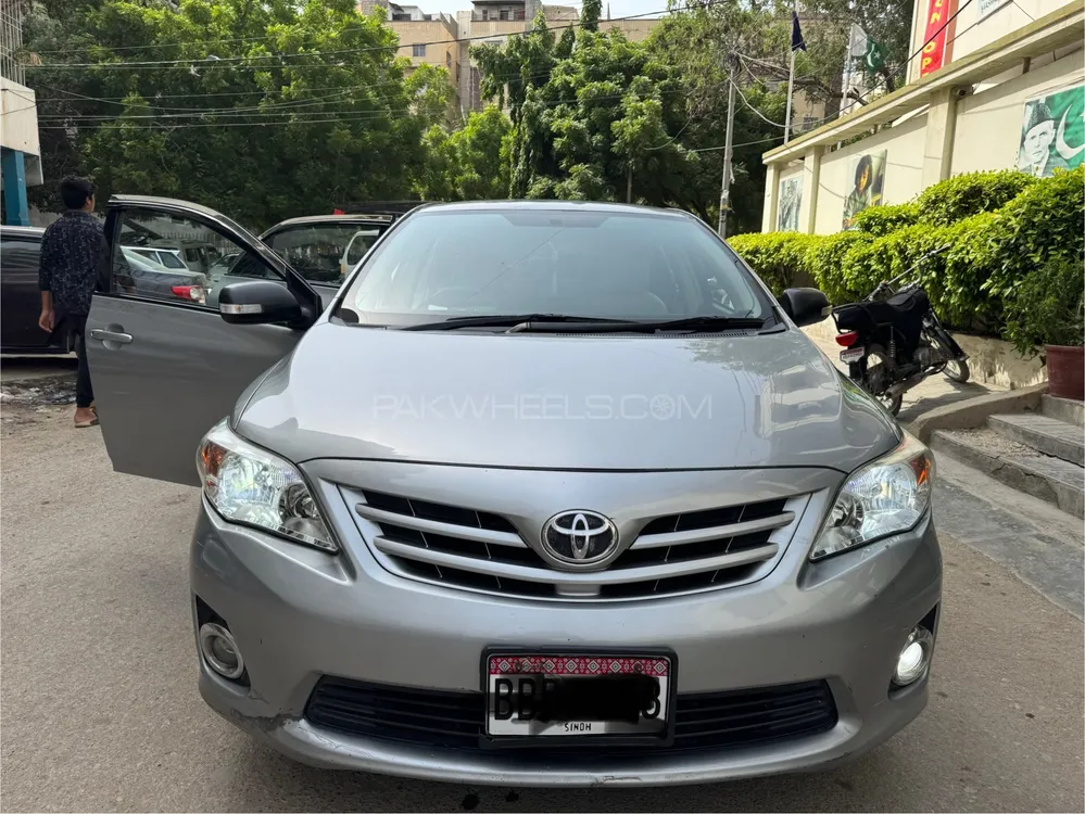 Toyota Corolla 2014 for Sale in Karachi Image-1