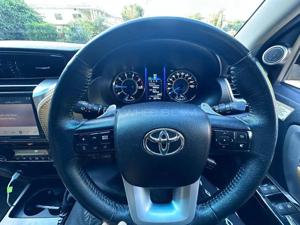 Toyota Fortuner 2019 for Sale in Islamabad Image-1
