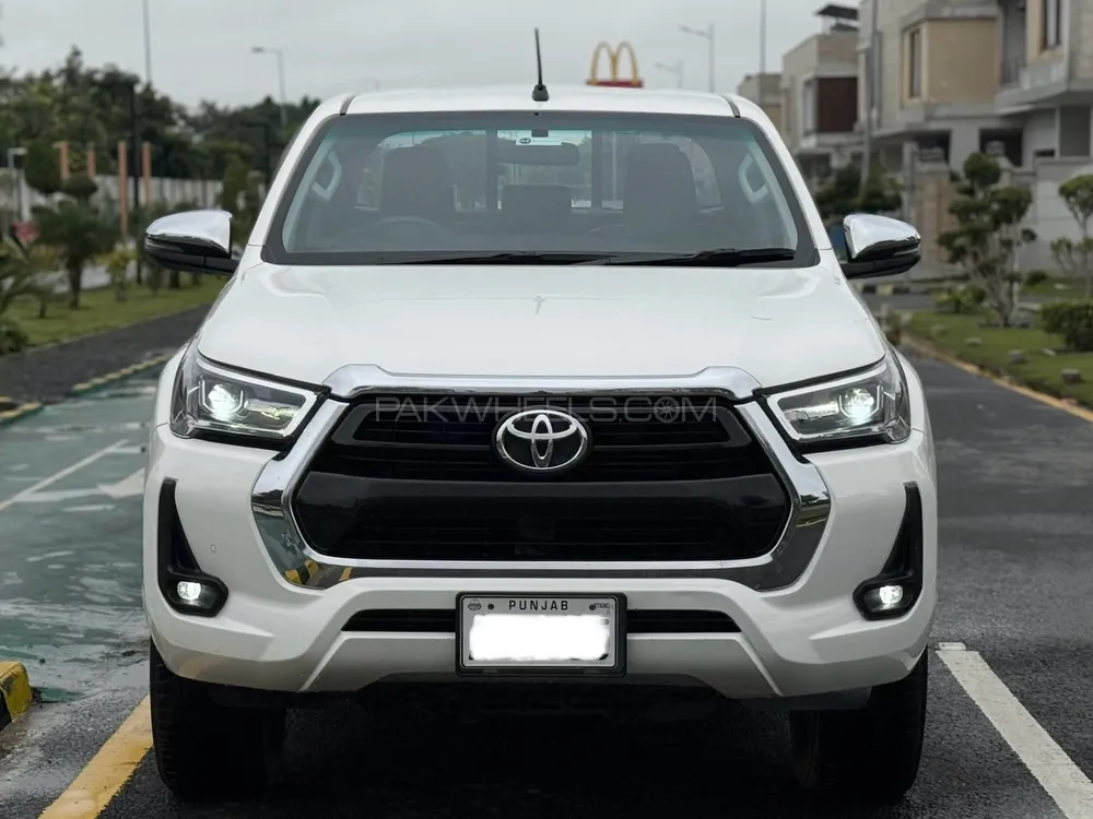 Toyota Hilux 2022 for Sale in Lahore Image-1