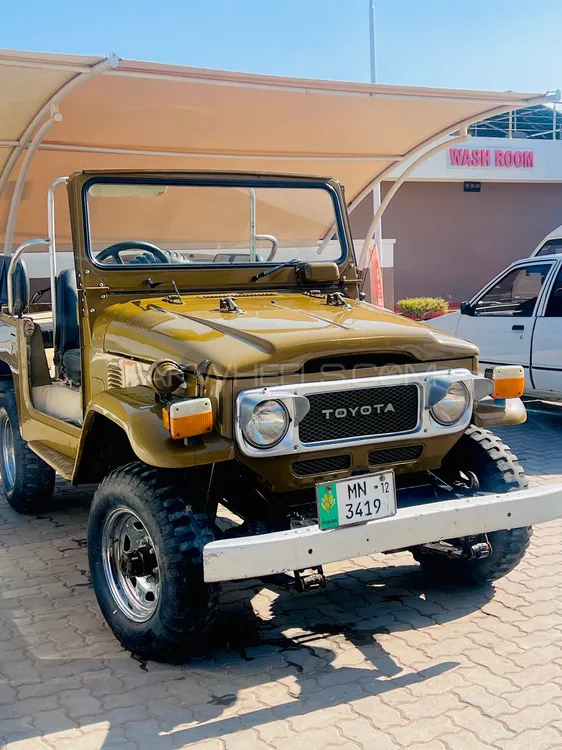 Toyota Land Cruiser 1984 for Sale in Rajanpur Image-1