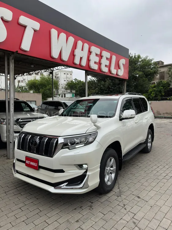 Toyota Prado 2019 for Sale in Lahore Image-1