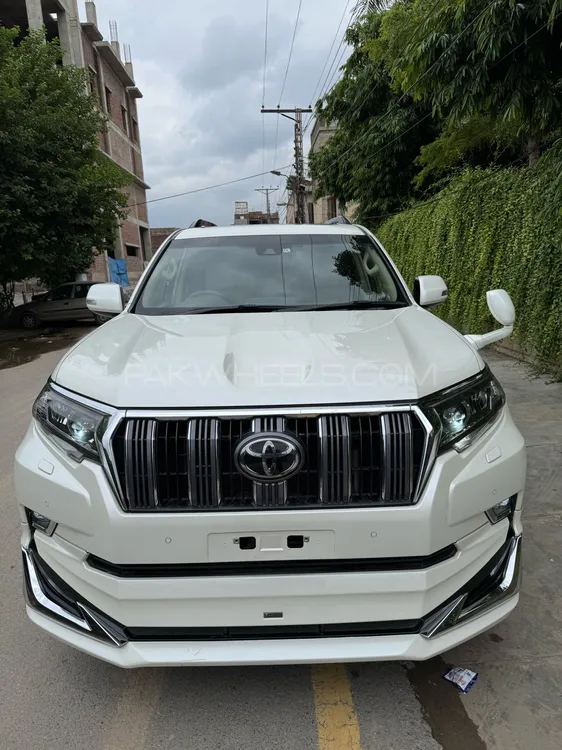 Toyota Prado 2018 for Sale in Faisalabad Image-1