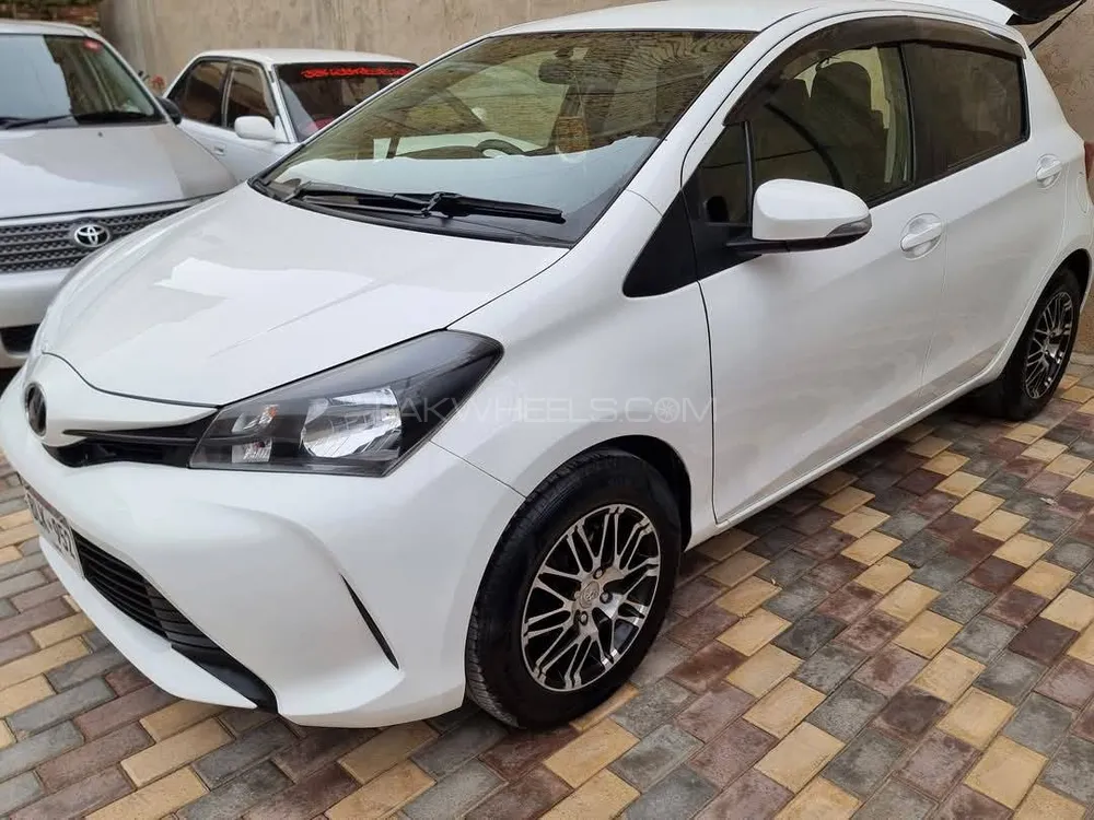 Toyota Vitz 2014 for Sale in Quetta Image-1