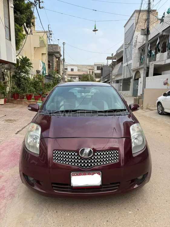 Toyota Vitz 2007 for Sale in Karachi Image-1