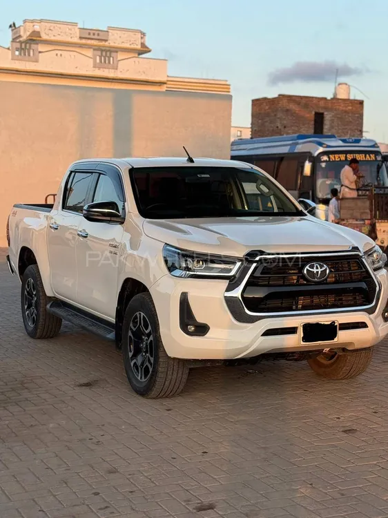 Toyota Hilux 2021 for Sale in Mandi bahauddin Image-1