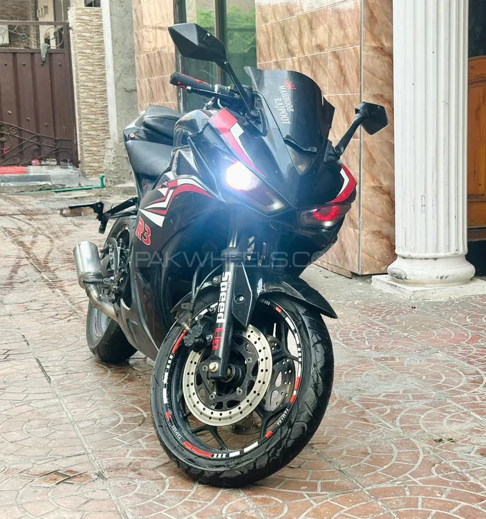 Yamaha YZF-R3 2018 for Sale Image-1