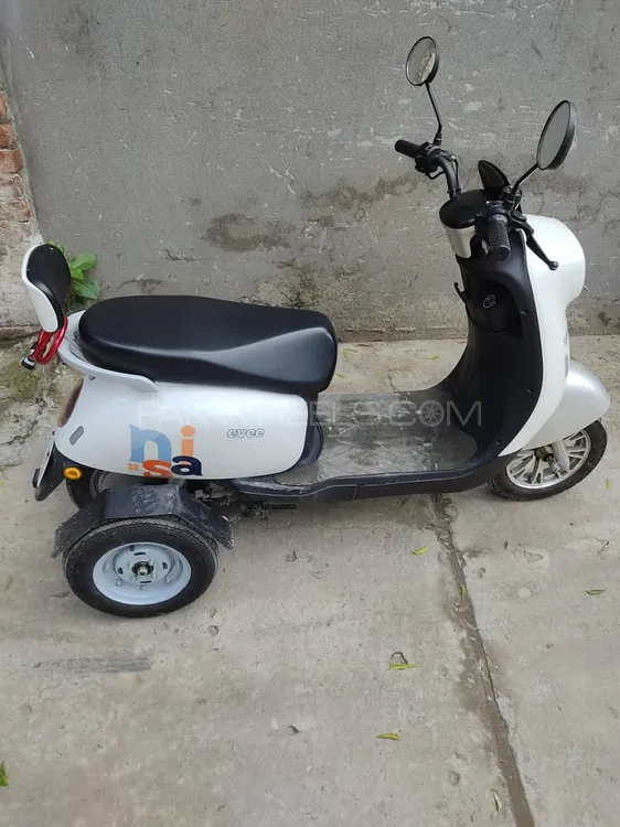 Evee Nisa 3W 2025 for Sale Image-1