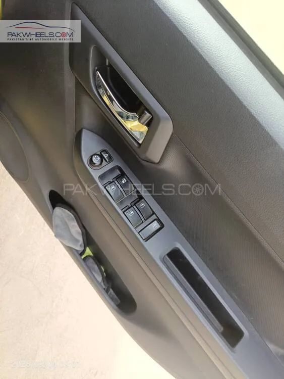 ڈائیہاتسو میرا 2021 for Sale in کراچی ڈائیہاتسو میرا 2021 for Sale in کراچی Image-12