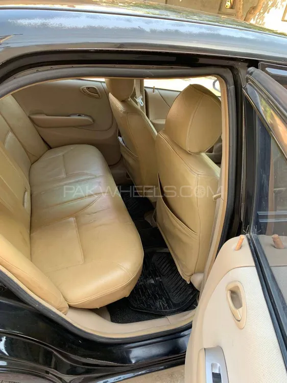 Honda City 2007 for Sale in Rahim Yar Khan Honda City 2007 for Sale in Rahim Yar Khan Image-12