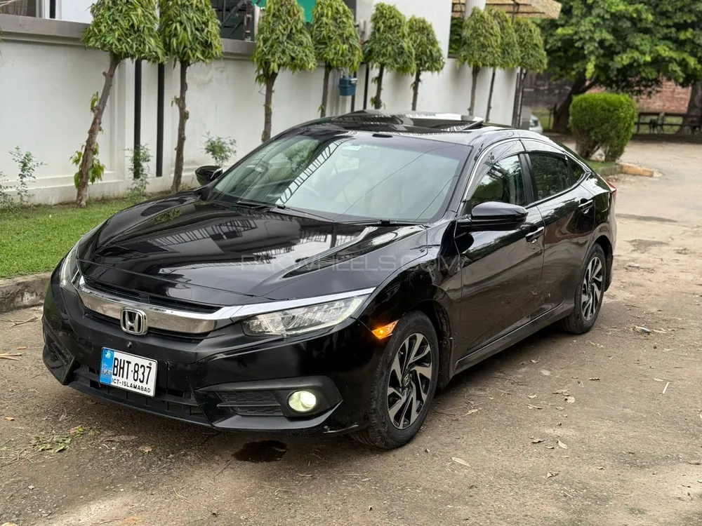 Honda Civic 2017 for Sale in Lahore Image-1