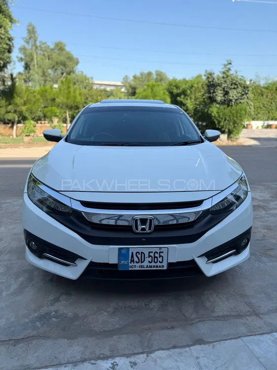 Honda Civic 2020 for Sale in Peshawar Image-1