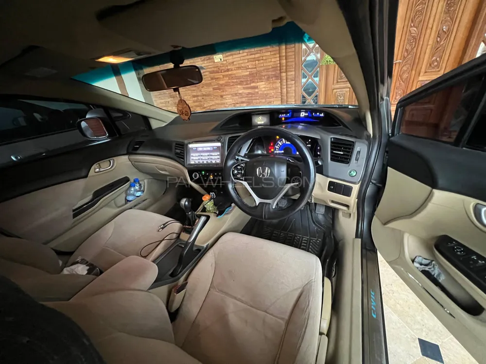 Honda Civic 2013 for Sale in Rawalpindi Honda Civic 2013 for Sale in Rawalpindi Image-12