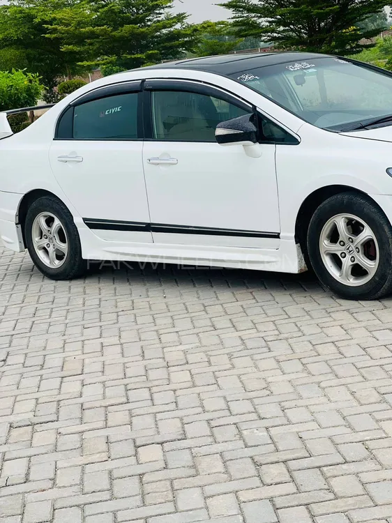 Honda Civic 2009 for Sale in Gojra Image-1