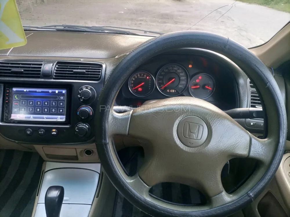 Honda Civic 2004 for Sale in Lahore Image-1