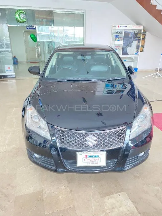 Suzuki Kizashi 2016 for Sale in Vehari Image-1
