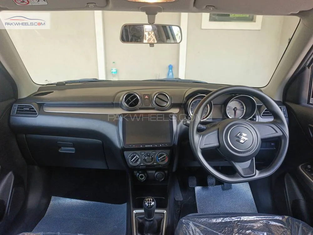 سوزوکی سوئفٹ 2025 for Sale in راولپنڈی سوزوکی سوئفٹ 2025 for Sale in راولپنڈی Image-10