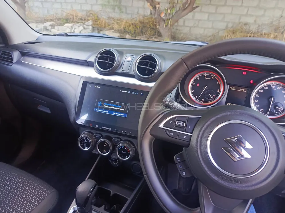 Suzuki Swift 2025 for Sale in Islamabad Image-1